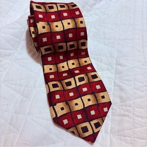 Vintage Ziggurat by Mulberry Silk Tie – Burgundy & Gold Geometric – Made in USA